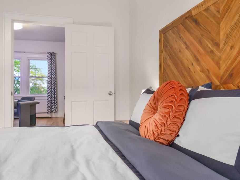 Midcentury Mod Suite, Hudson River/Mt Beacon Views Newburgh Exteriér fotografie